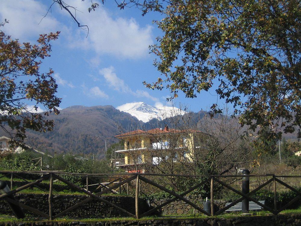 Villa Rosa Etna Apartments Zafferana Etnea Εξωτερικό φωτογραφία