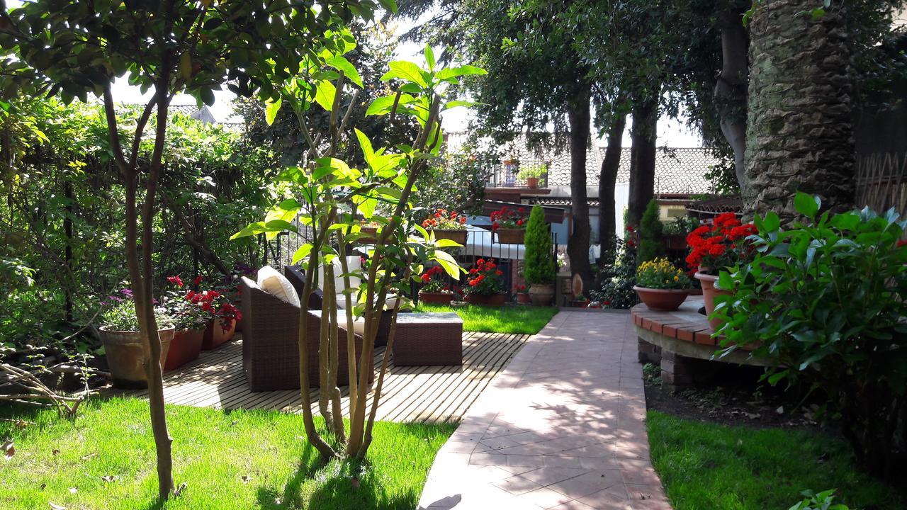 Villa Rosa Etna Apartments Zafferana Etnea Εξωτερικό φωτογραφία